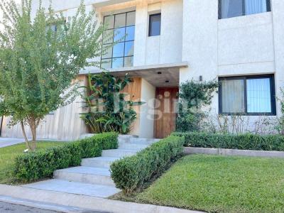 Casa 4 dormitorios en alquiler temporario en La Horqueta, San Isidro