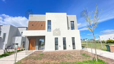 Casa 3 dormitorios en venta en Pilar del Este, Pilar