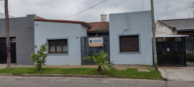 Casa 2 dormitorios en venta en Boulogne, San Isidro