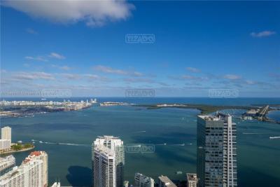 Departamento 2 dormitorios en venta en Miami