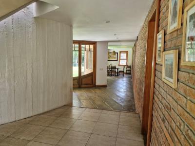 Casa 4 dormitorios en alquiler temporario en CUBA Villa de Mayo, Malvinas Argentinas