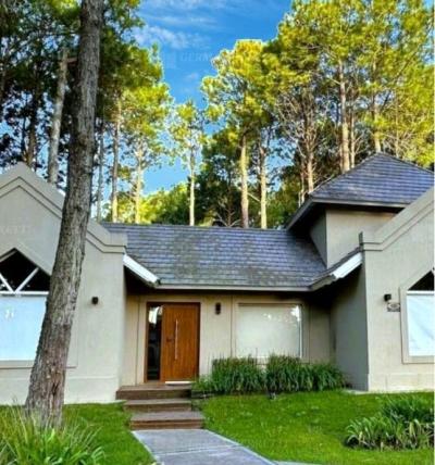 Casa 3 dormitorios en venta en Pinamar Norte, Pinamar
