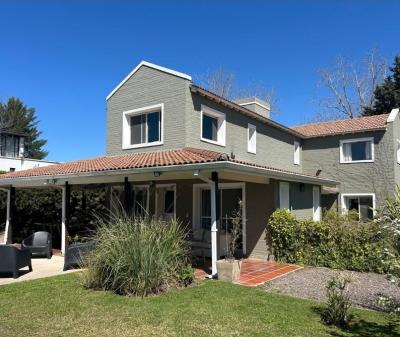 Casa 3 dormitorios en venta en General Pacheco, Tigre