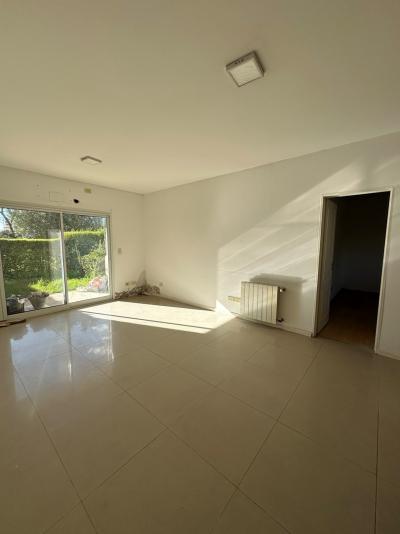 Departamento 1 dormitorios en alquiler en Pilar