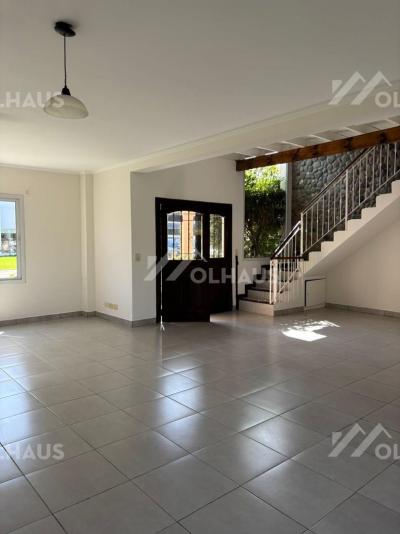 Casa 4 dormitorios en alquiler en Campo Grande, Pilar