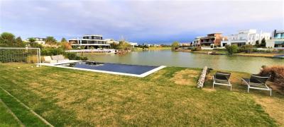 Casa 4 dormitorios en alquiler en Nordelta, Tigre