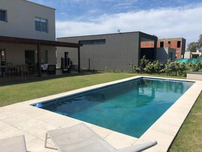 Casa 3 dormitorios en venta en Villanueva, Tigre