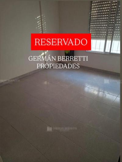 Departamento 1 dormitorios en alquiler en Lanus Este, Lanus