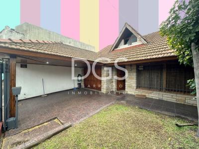 Casa 3 dormitorios en venta en Remedios De Escalada, Lanus