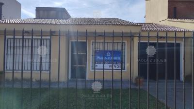 Casa 2 dormitorios en venta en Quilmes Oeste, Quilmes