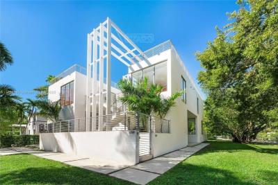 Casa 7 dormitorios en venta en Miami Beach, Miami