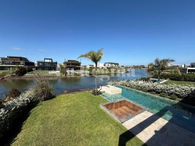 Casa 3 dormitorios en venta en Nordelta, Tigre