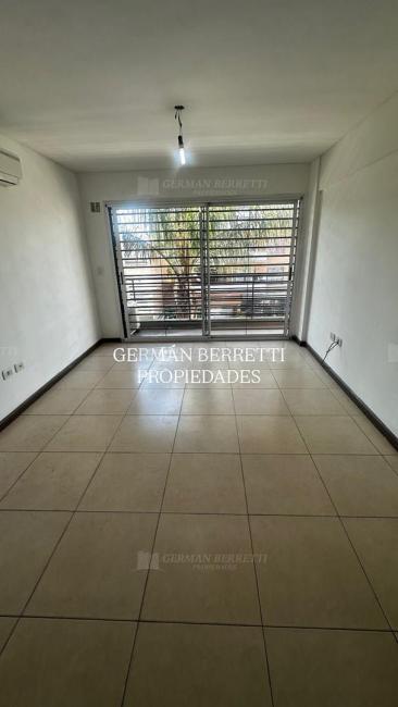 Departamento 1 dormitorios en alquiler en Lanus Este, Lanus