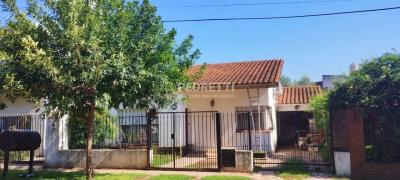 Casa 2 dormitorios en venta en El Jaguel, Esteban Echeverria