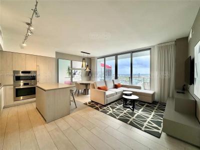 Departamento 1 dormitorios en venta en Hollywood, Miami