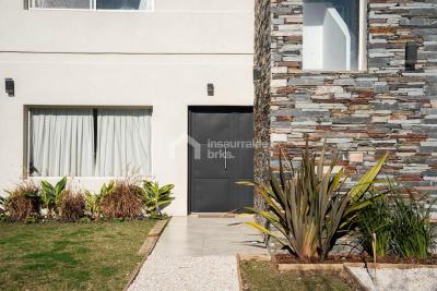 Casa 3 dormitorios en alquiler temporario en Villanueva, Tigre