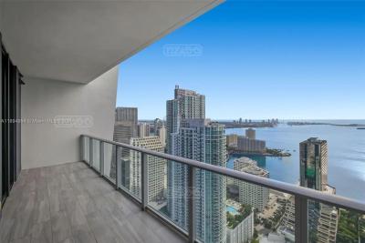 Departamento 2 dormitorios en venta en Miami