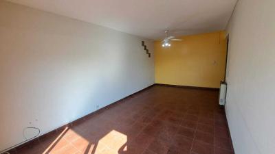 Departamento 2 dormitorios en venta en Villa Raffo, Tres de Febrero