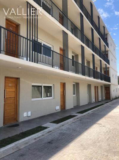 Departamento 2 dormitorios en alquiler en Saravi Village, Pilar
