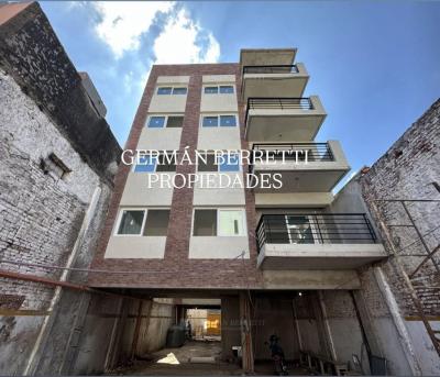 Departamento 1 dormitorios en venta en Lanus Este, Lanus