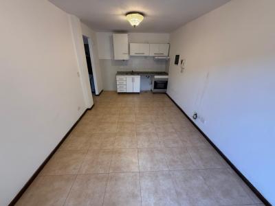 Departamento 1 dormitorios en alquiler en Victoria, San Fernando