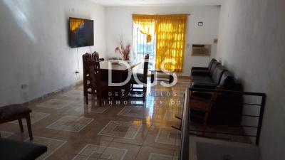 Casa 2 dormitorios en venta en Banfield, Lomas de Zamora