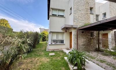 Departamento 2 dormitorios en venta en Manuel B Gonnet, La Plata