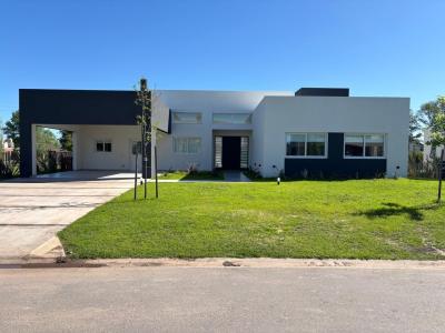 Casa 3 dormitorios en venta en Terravista, General Rodriguez