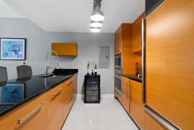 Departamento 2 dormitorios en venta en Miami