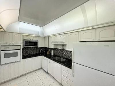 Departamento 1 dormitorios en venta en Hollywood, Miami