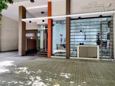 Local en venta en La Plata