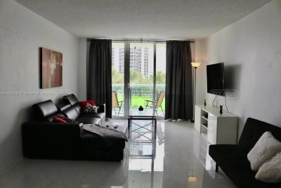 Departamento 1 dormitorios en venta en Sunny Isles, Miami