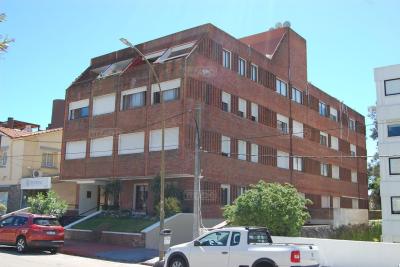 Departamento 1 dormitorios en venta en Punta del Este, Punta del Este