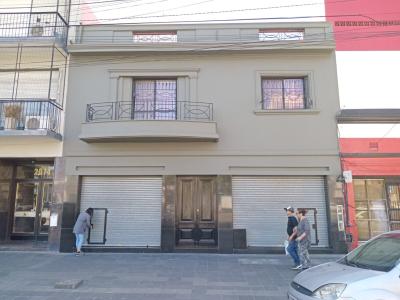 Edificio en Block en venta en Sarandi, Avellaneda