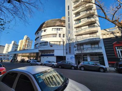 Departamento 2 dormitorios en venta en La Plata