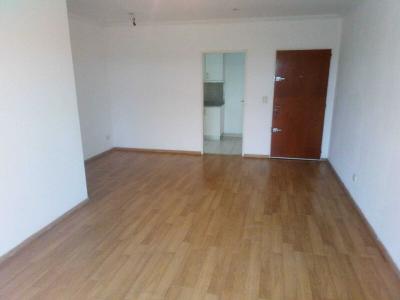Departamento 2 dormitorios en alquiler en Avellaneda