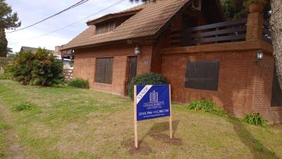 Casa 3 dormitorios en alquiler en Pinamar