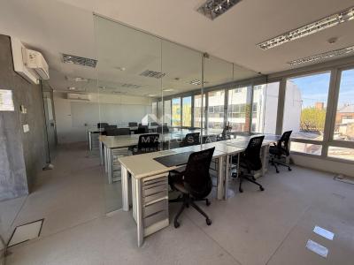 Edificio en Block en venta en San Isidro