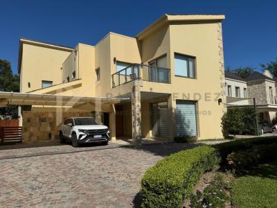 Casa en venta en Septiembre, Escobar