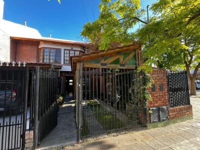 Casa 2 dormitorios en venta en Neuquen Capital, Neuquen