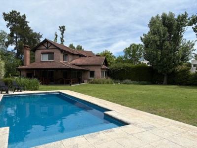 Casa 3 dormitorios en alquiler temporario en Santa Barbara, Tigre