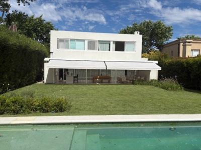 Casa 3 dormitorios en alquiler temporario en Santa Barbara, Tigre