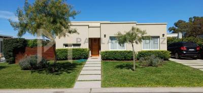 Casa 3 dormitorios en venta en Pilar del Este, Pilar