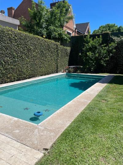 Casa 5 dormitorios en alquiler temporario en Beccar, San Isidro