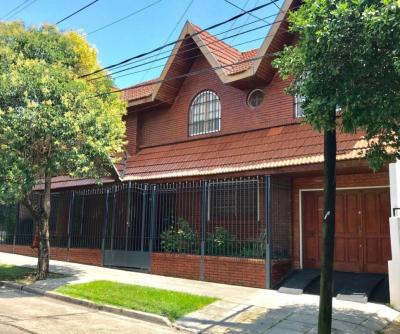 Casa 5 dormitorios en venta en Martinez, San Isidro