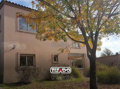 Casa en venta en San Isidro Labrador, Villanueva
