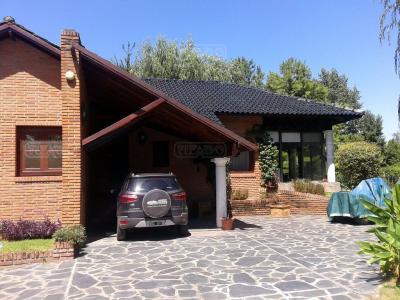 Casa 3 dormitorios en venta en Banco Provincia, Moreno