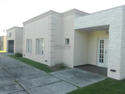 Casa 3 dormitorios en venta en El Nacional, General Rodriguez
