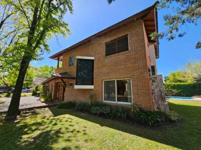 Casa 4 dormitorios en venta en Francisco Alvarez, Moreno