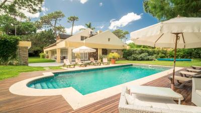 Casa 6 dormitorios en venta en Punta del Este, Punta del Este